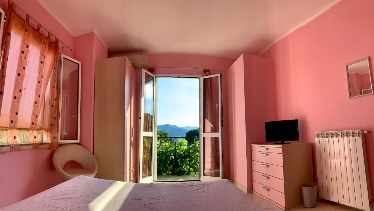 Ligo Bed & Breakfast Villanova d'Albenga Exterior foto